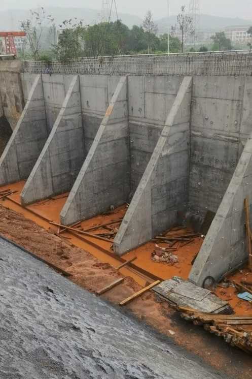 阜阳阜南县锚杆式挡土墙
